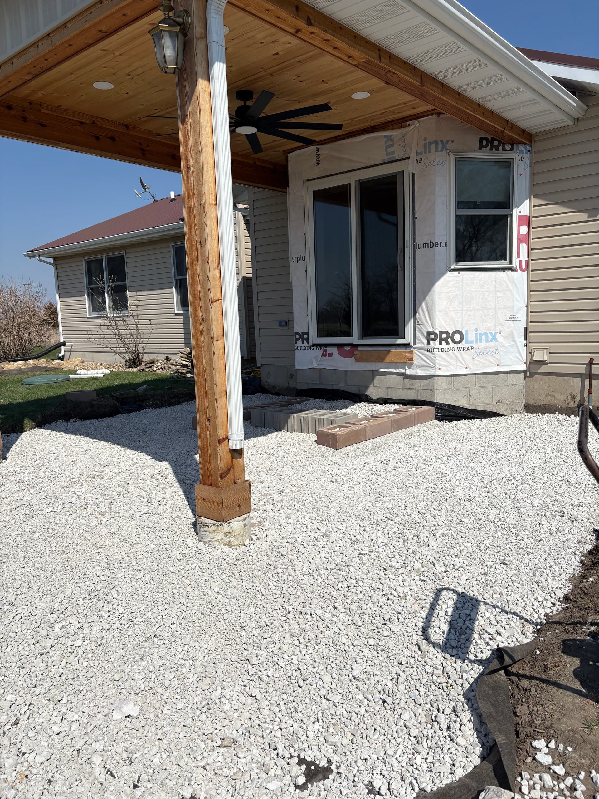 Gallery photos for Smooth Patio Progress with Expert Foundation Excavation: Image #3