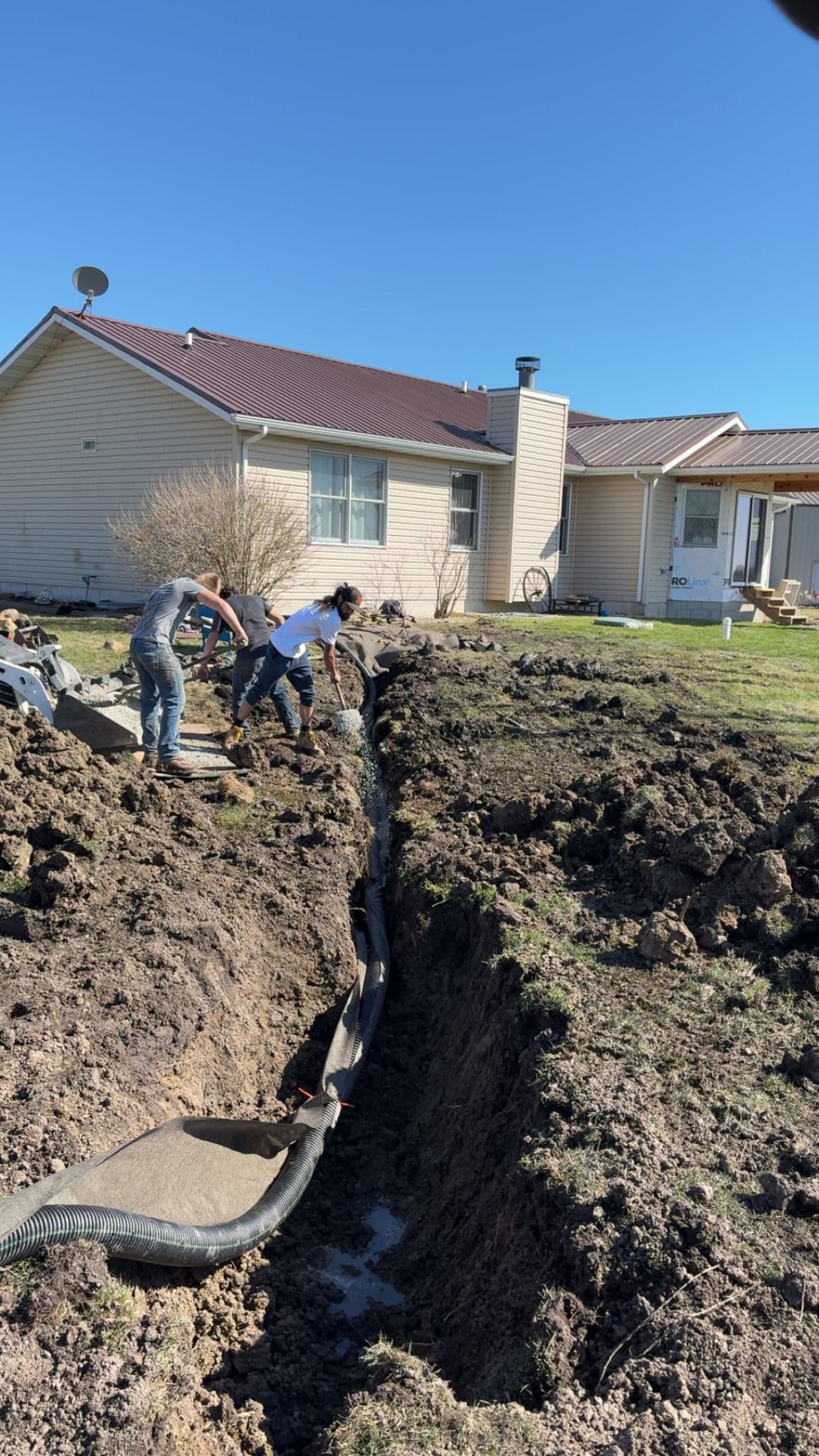 Efficient Drainage Installation at Local Residence