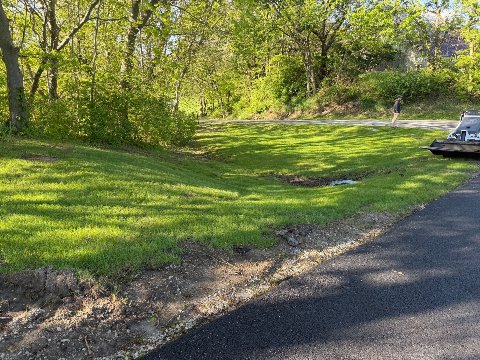 Gallery photos for Backfill and Regrade After New Asphalt Driveway Installation: Image #1