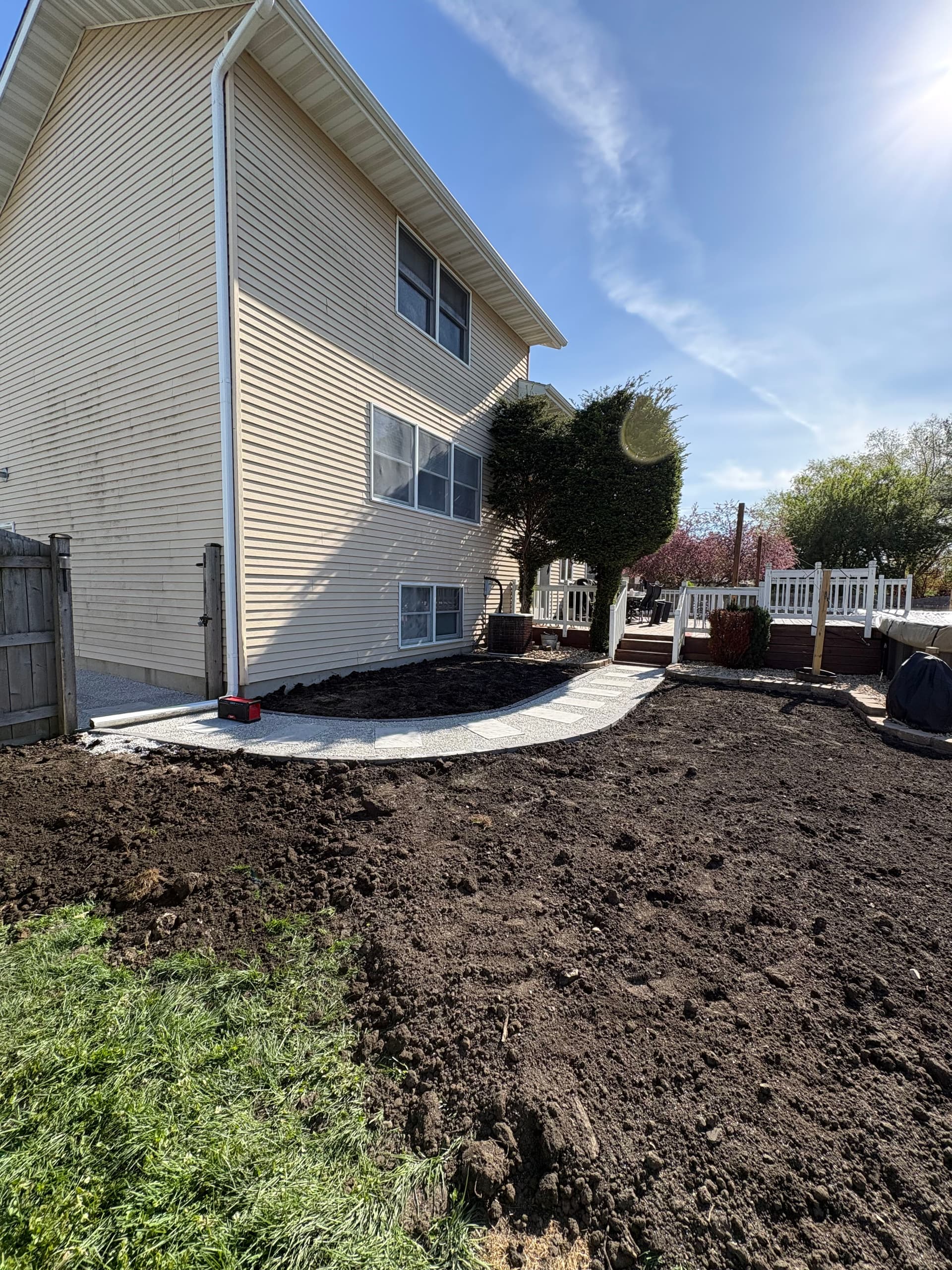 Gallery photos for Backyard Grading and Walkway Installation Done Right: Image #4